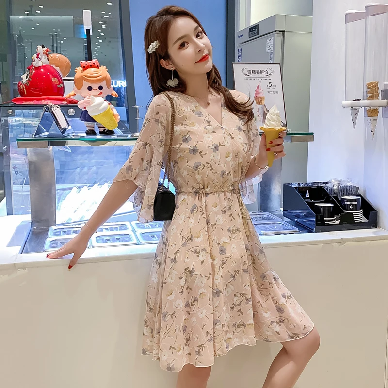 Платье женское шифоновое с запахом пикантное Клубное вечернее цветочным принтом