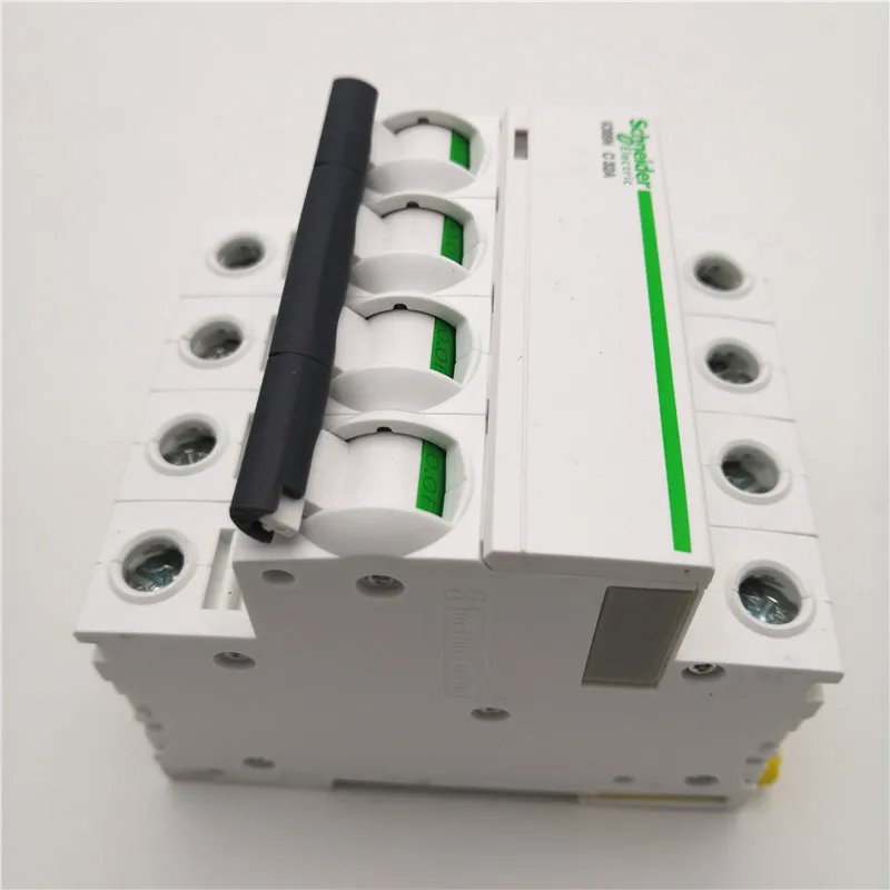 

New original IC65N 4P C32A A9F18432 Miniature Circuit Breaker