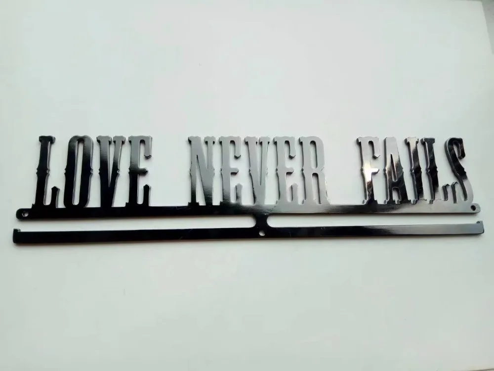 Вешалка для спортивных медалей LOVE NEVER