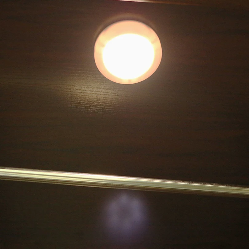 

Smart Body Detector Infrared Motion Sensor 6 Led Night Light Wireless Wall Lamp Light Auto On/Off For Hallway Pathway Closet