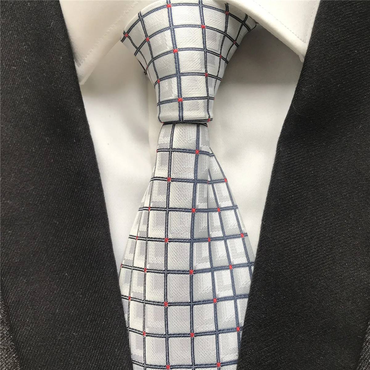

10 cm Width New Design Men's Ties Jacquard Woven Neck Tie White Plaids Checked Neckties