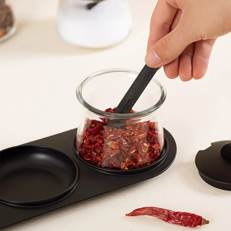 

100% brand new high quality Three In One With Spoon Seasoning Jar Transparent Sugar Salt Bottle Kitchen Accessories 2021 New