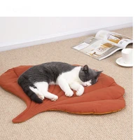 leaf cat mats cat accessories for sleeping cat bed pet sleeping mats cats house dog mats autumn and winter models bite resistan