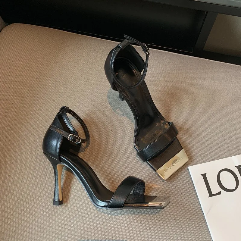 

2021 new summer net red one line sandals women's thin heel metal square head fairy fashion high heels