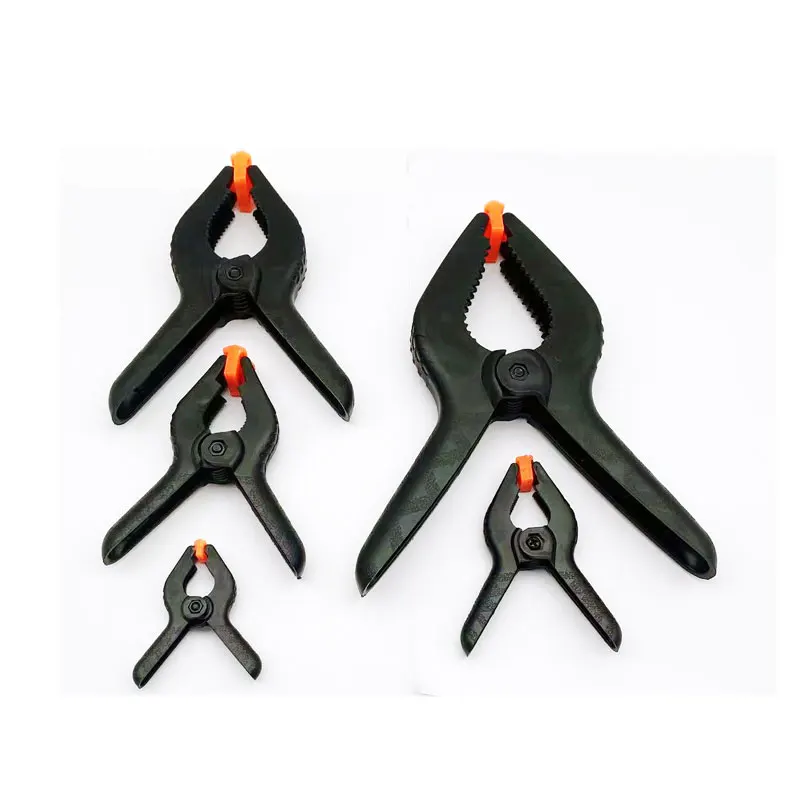 Несколько моделей зажимов фиксатор инструмент для мебели используется зажима