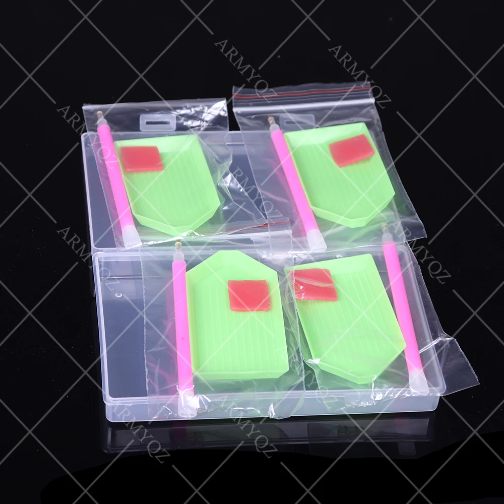 

Diamond Embroidery Accessories diamond painting Boxes Cross Stitch Cases Storage Organizer Empty box and 4pcs pen,Clay,4pc tray