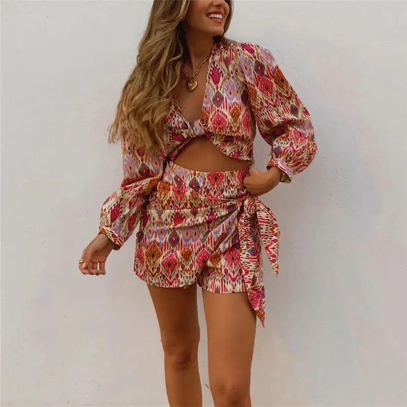 

Suits With Skirt Ser Women 2021 Fashion Knot Print Beach Sexy Crop Top+High Waisted Mini Skirt 2 Piece Set Woman Suit