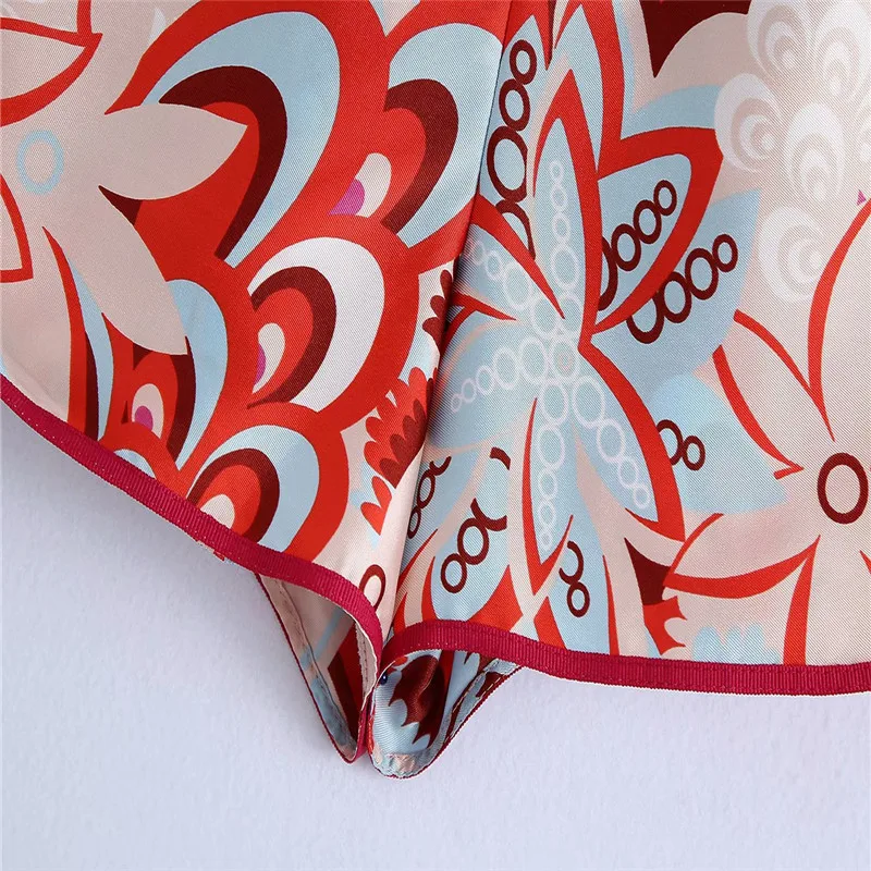 

Za 2021 High Waist Floral Print Summer Shorts Women Vintage Elastic Waistband Button Up Short Pants Woman Chic Side Vents Shorts