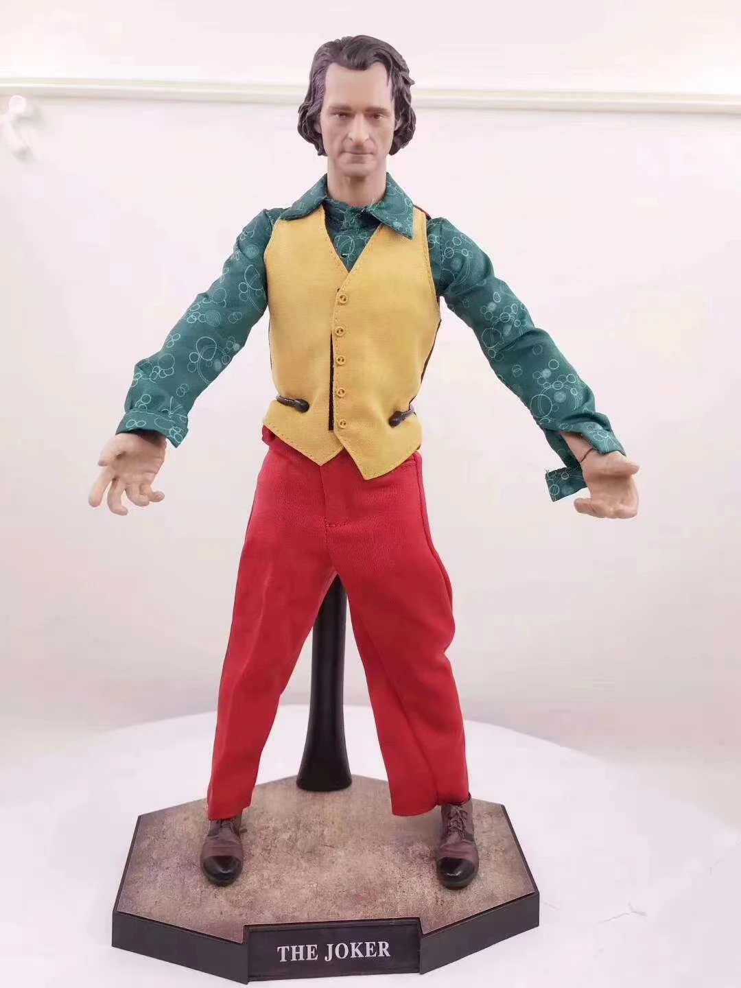 Joaquin Phoenix Joker 2019 подвижная шарнирная фигурка Бэтмена из ПВХ Коллекционная модель