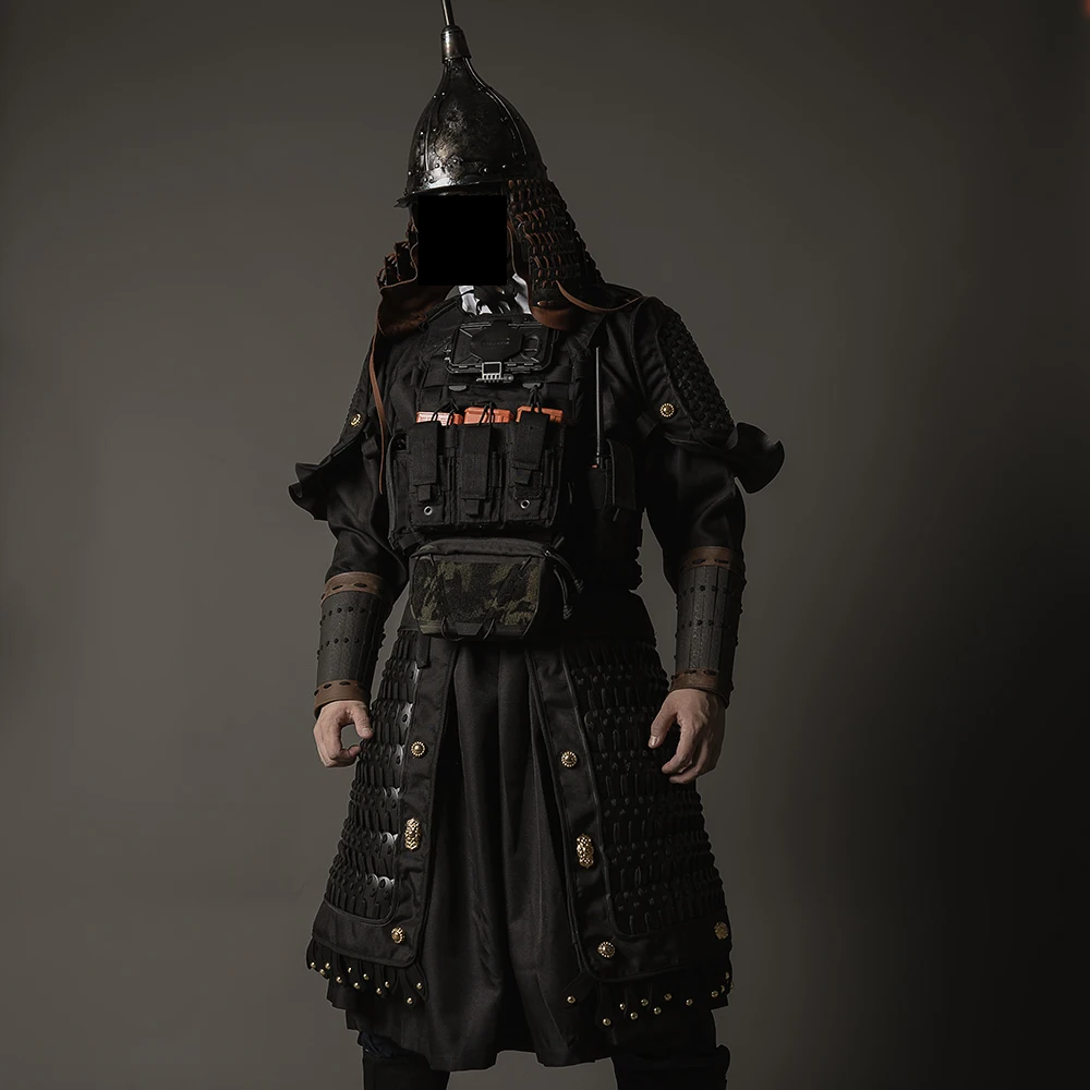 Рисунок 2 - Тактический Костюм в китайском стиле с юбкой