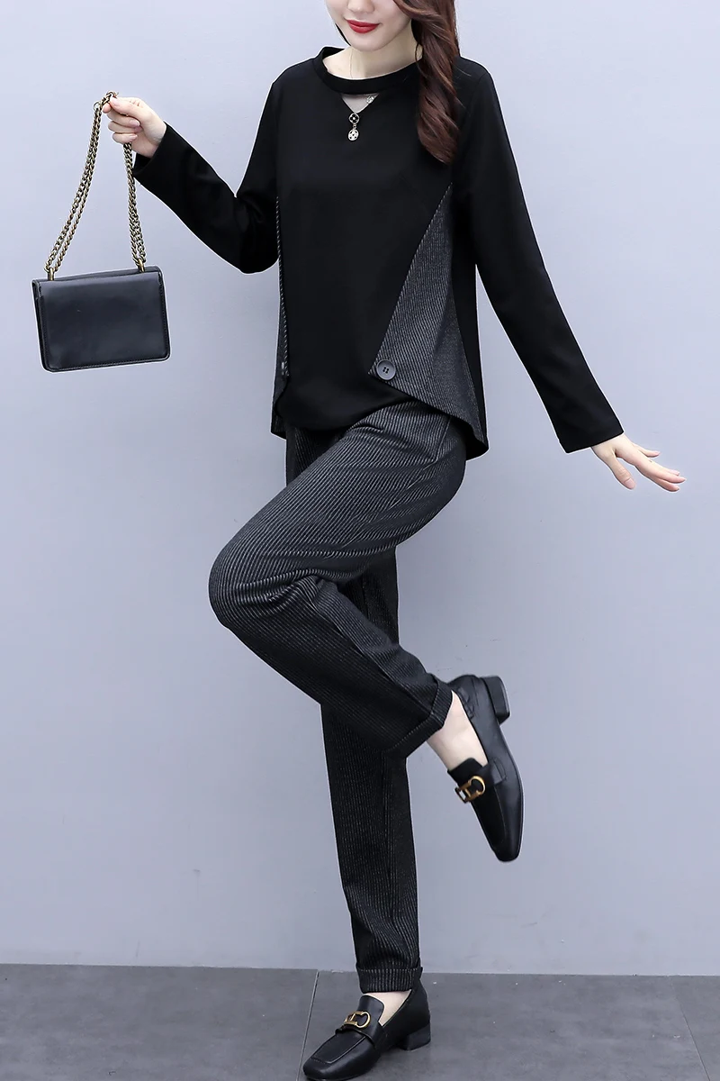 

2 Piece Set Autumn Winter Fashing Sports suit female New Large size Thicken Leisure track suits women Top and pants Women suit