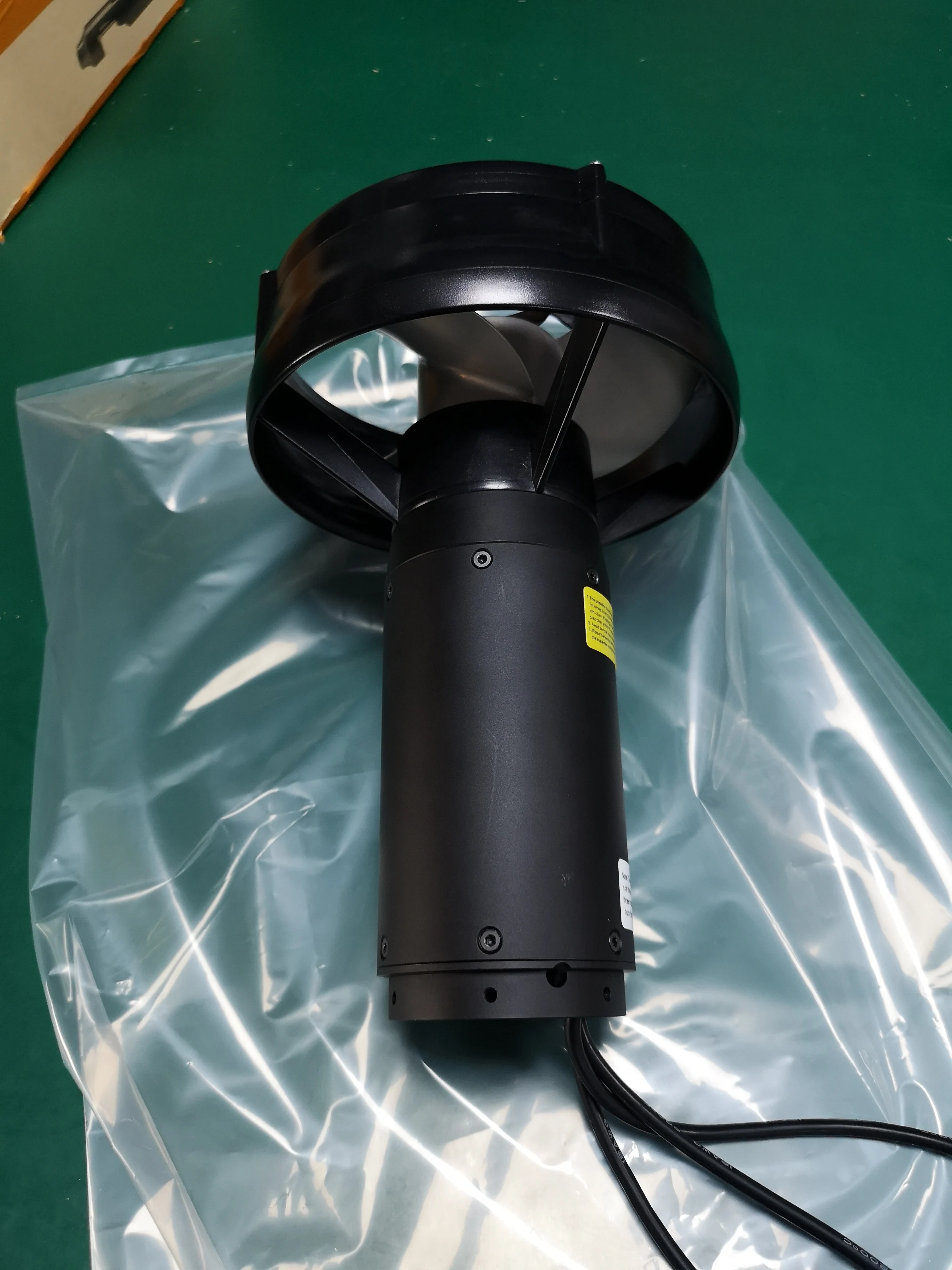 Полностью водонепроницаемый бесщеточный двигатель высокой мощности с