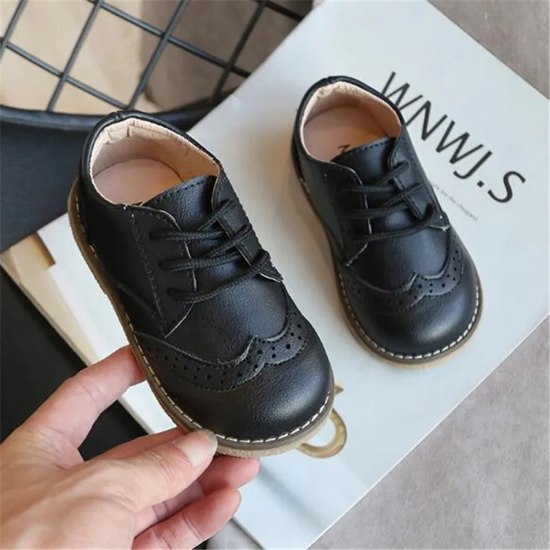 Туфли детские кожаные дышащие классические для школы и выступлений плоская