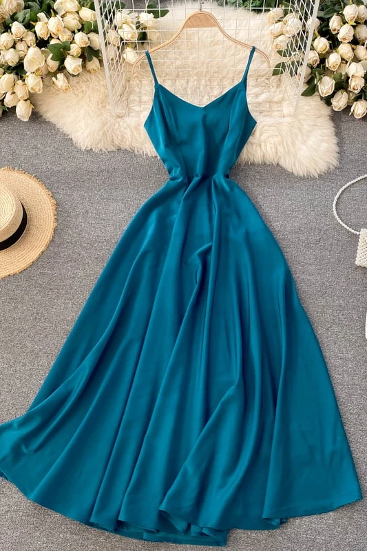 

ZCWXM 2021 Dresses Woman Party Night Summer Satin Sexy V Neck Slim Dress Hollow Back Sleeveless Spaghetti Strap Dress Vestido