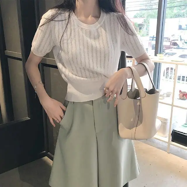 

Women's Knitted Short-Sleeved Hollow-out Top Loose Short High Waist 2021 Summer Thin round Neck Ice Silk Pullover Sweater