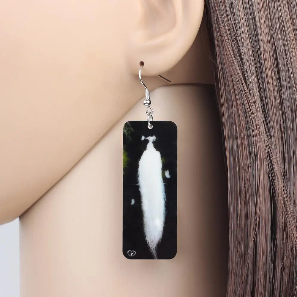 ARWA акриловые прямоугольные белые серьги в виде павлина с длинными принтами