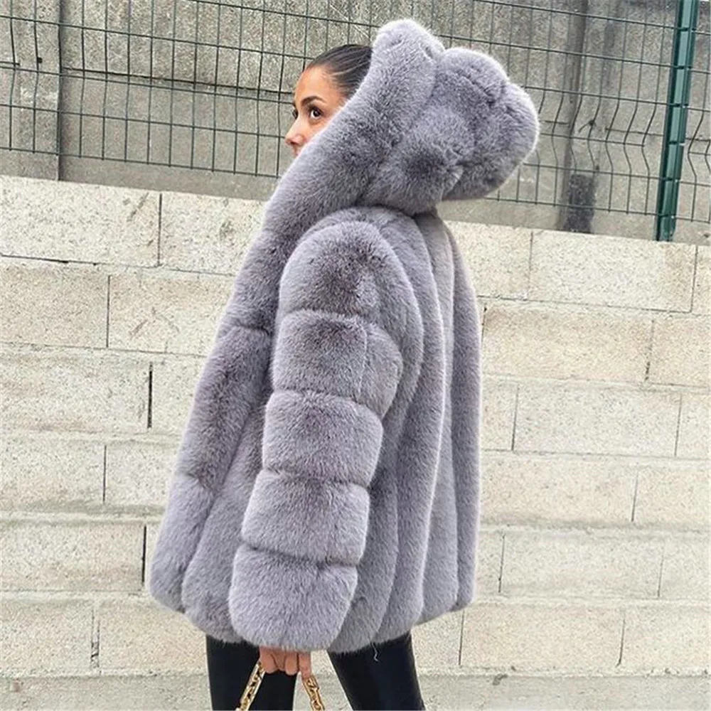 Mid-length Real Fox Fur Jacket with Hood Woman Winter Fashion Whole Skin Genuine Fox Fur Coats Female Thick Warm Fur Overcoat