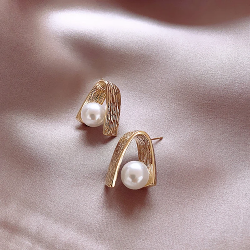 Korea Simple Metal Geometric Irregular Stud Earrings Temperament Simulated Pearl Boucle D'oreille Femme Girls Bijoux Jewelry | Украшения