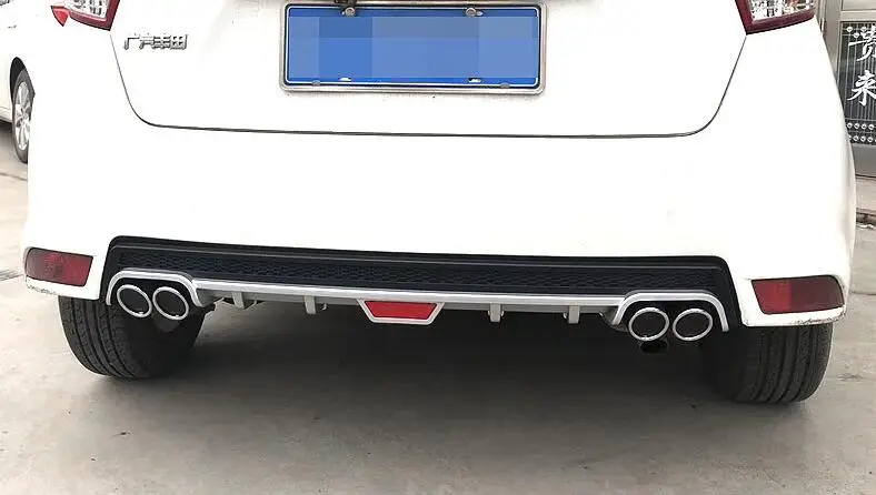 Защитный диффузор для заднего бампера TOYOTA Yaris ABS 2014-2017 комплект кузова бампер