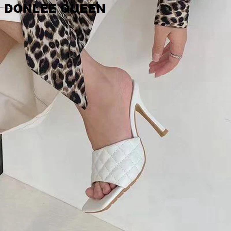 Сланцы женские на тонком каблуке брендовые шлепанцы с вышивкой уличные