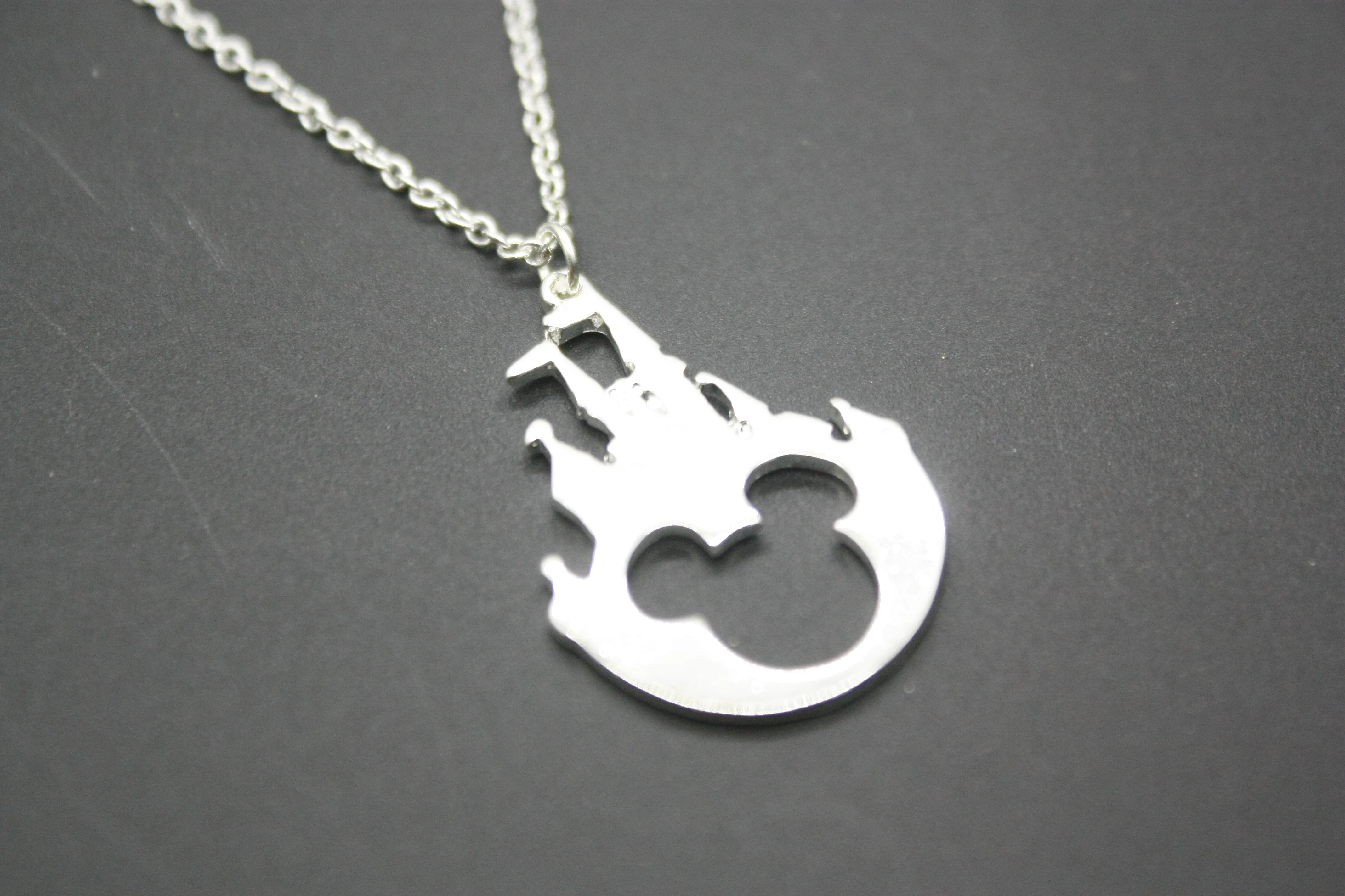 10 шт. сказочный замок колье с Микки мультяшное здание животные персонаж Мики мышь