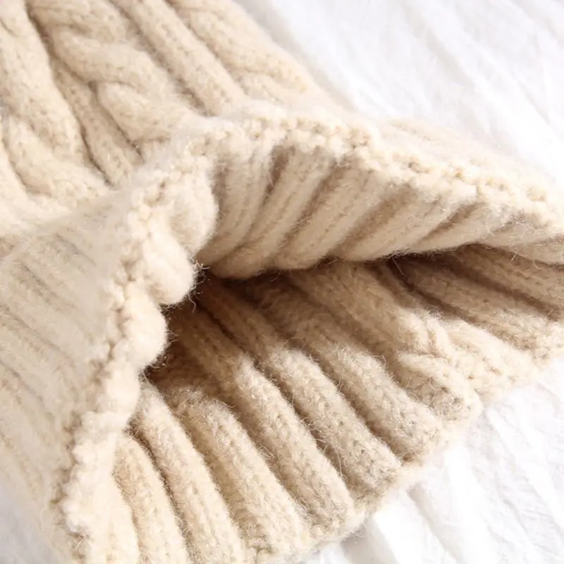 Шапка женская унисекс из хлопка однотонная теплая мягкая в стиле хип хоп вязаная