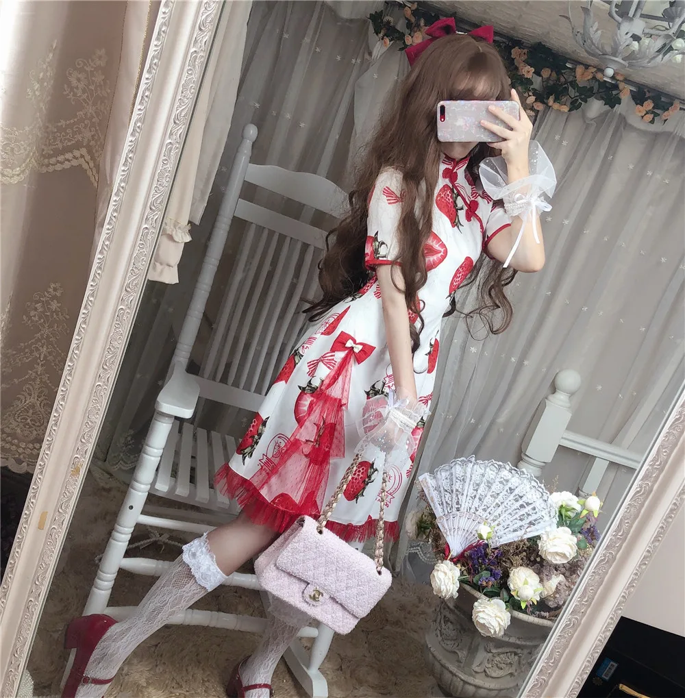 

Palace princess sweet lolita dress retro kawaii girl gothic Lolita Strawberry Cheongsam Summer Lace Waist Lady Gentle Dress