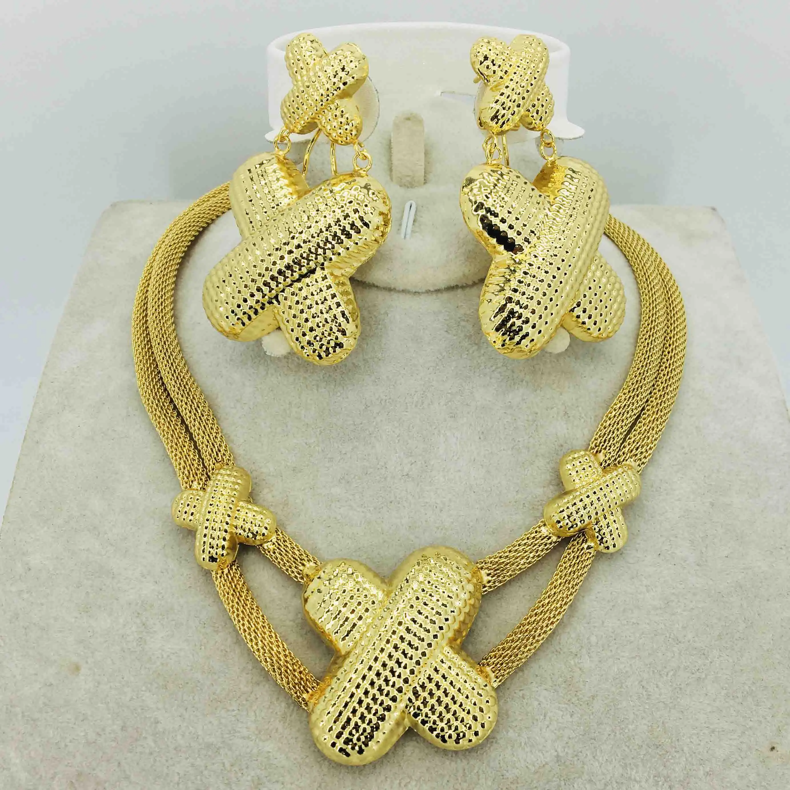 Модные женские комплекты ювелирных изделий из бисера золотистого цвета в Дубае