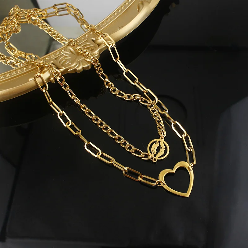 

Multilayer Necklace Lip Heart Shape Love Necklace Couple Golden Necklace For Girlfriend Boyfriend Engagement Banquet Jewelry Gif