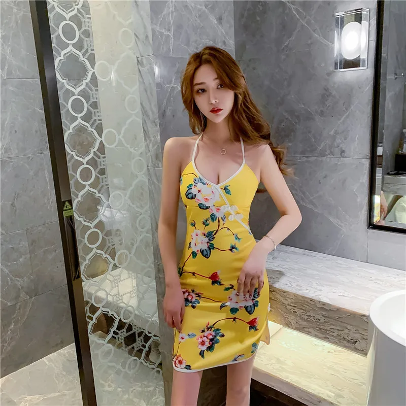 

Real shot 2020 new fashion temperament hanging neck printing slim modified cheongsam split dress