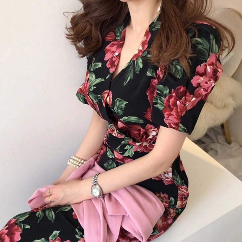 

VICONE Chic French style restoring ancient ways small broken flower platycodon v-neck show thin waist long dress
