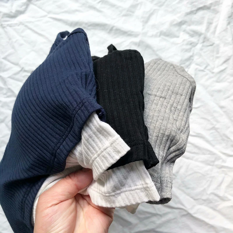 

2021 New Fake Two Piece Black Cotton Cropped Tops Women Fashion Street Casual Sleeveless Summer Crop Tank Top Tee Shirt Femme