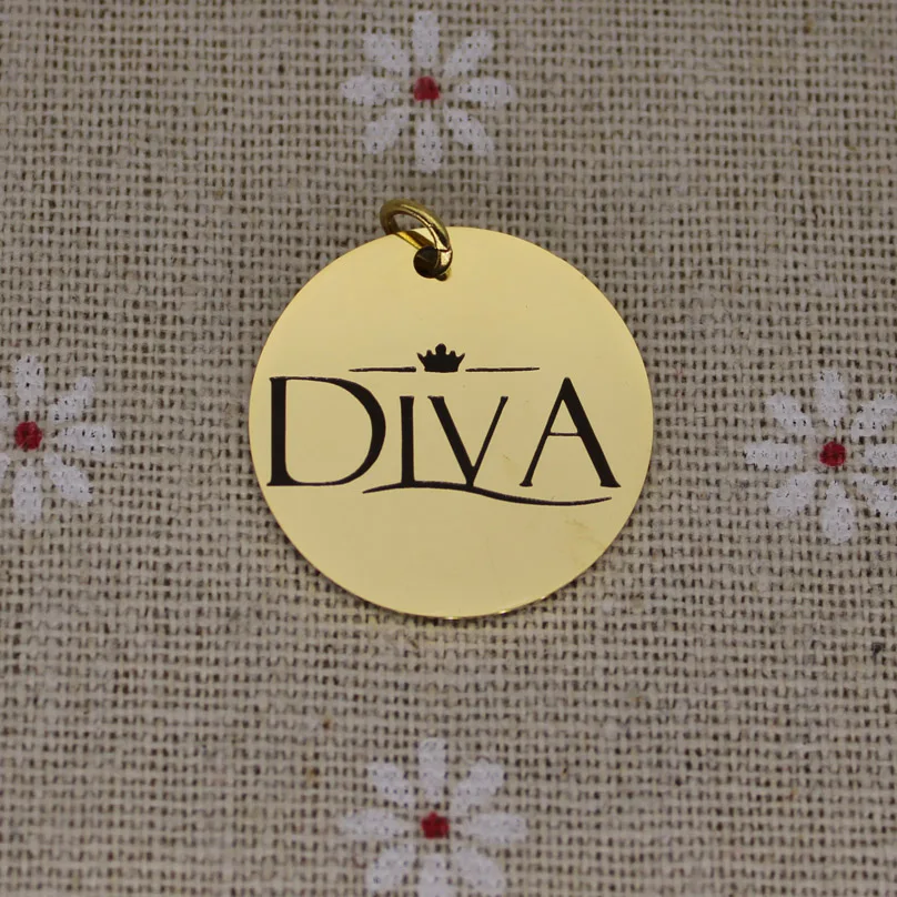 Подвесная зеркальная поверхность из нержавеющей стали DIVA Charm | Украшения и