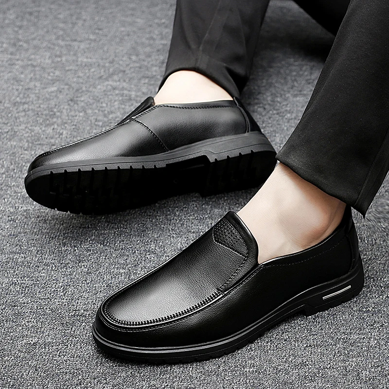 

de2020 sneakers knitting sale shoe sneaker Light trainers para men Breathable cuero sapato sports fashion zapatos spring leather