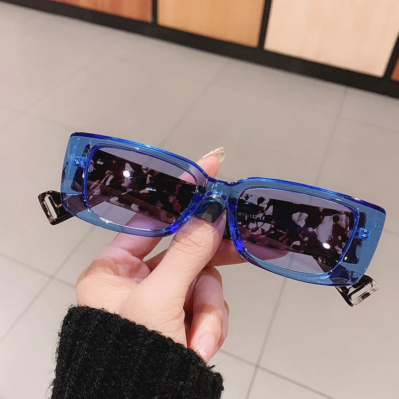 

2021 New Classic Retro Square Sunglasse Women Hip-hop Bungee Travel Small Rectangle Luxury Shades Woman Glasses