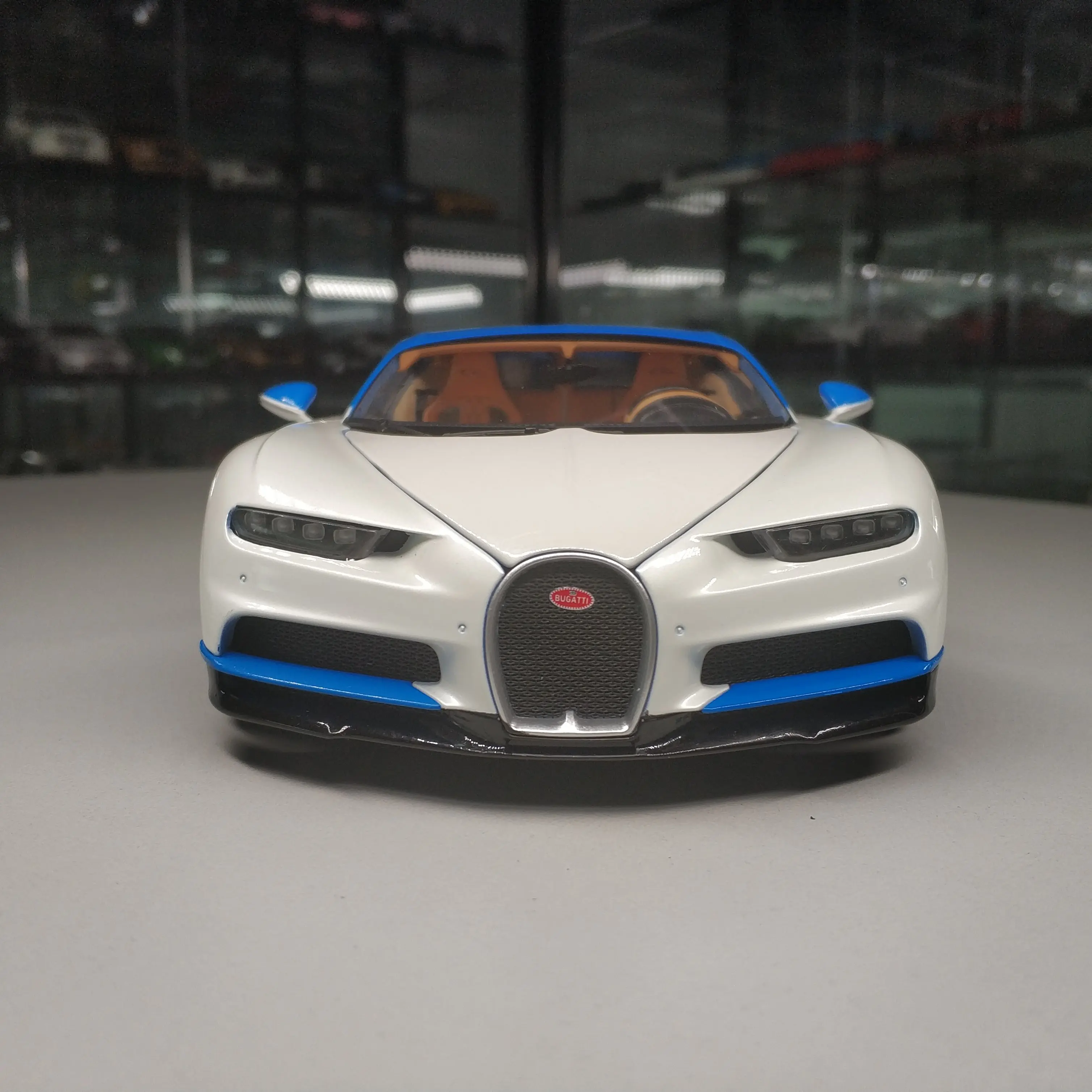 Велли гтауто 1/18 масштаб 1:18 2016 Bugatti Chiron Супер Спорт гоночный автомобиль дисплей