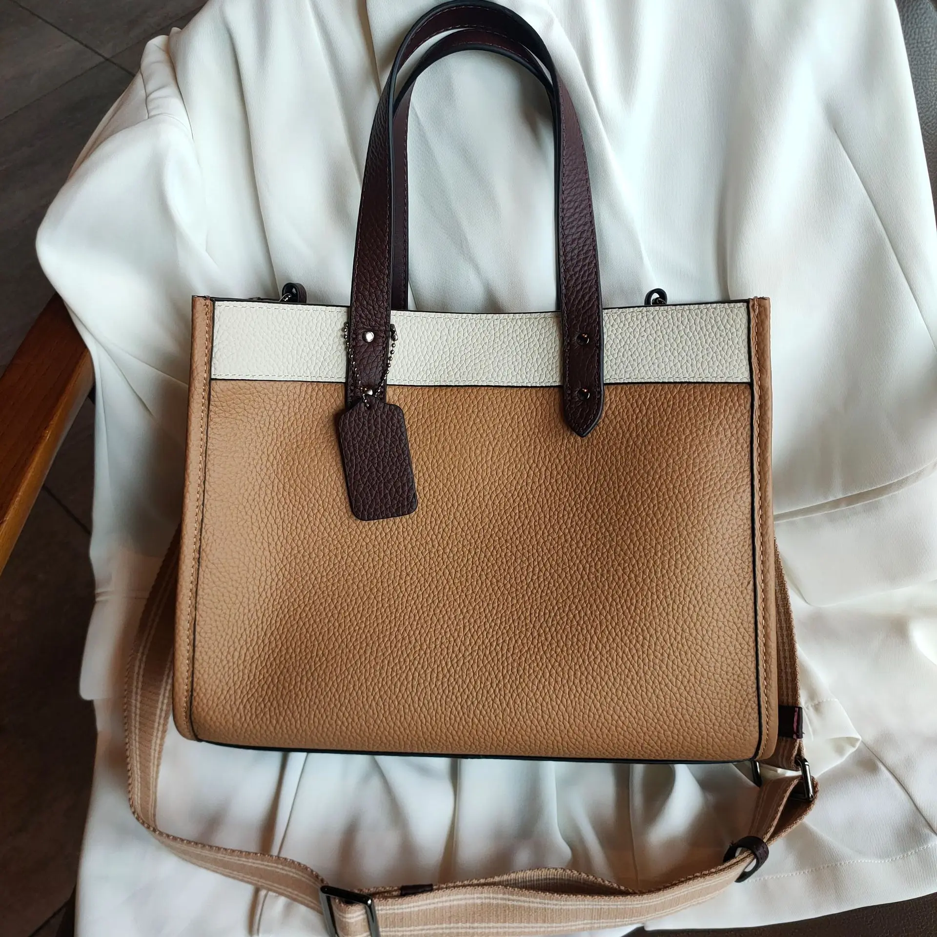 

High Quality Genuine Leather Casual Tote Bags Designer Women Shoulder Bag Crossbody Handbags Bucket Bag