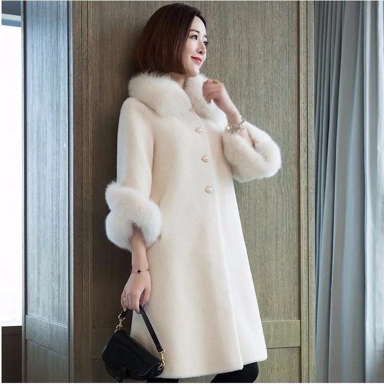 2021 Autumn And Winter Leisure Sheep Shearing Coat Women's Medium And Long Imitation Fox Fur Collar Loose Granular Fur Imitation