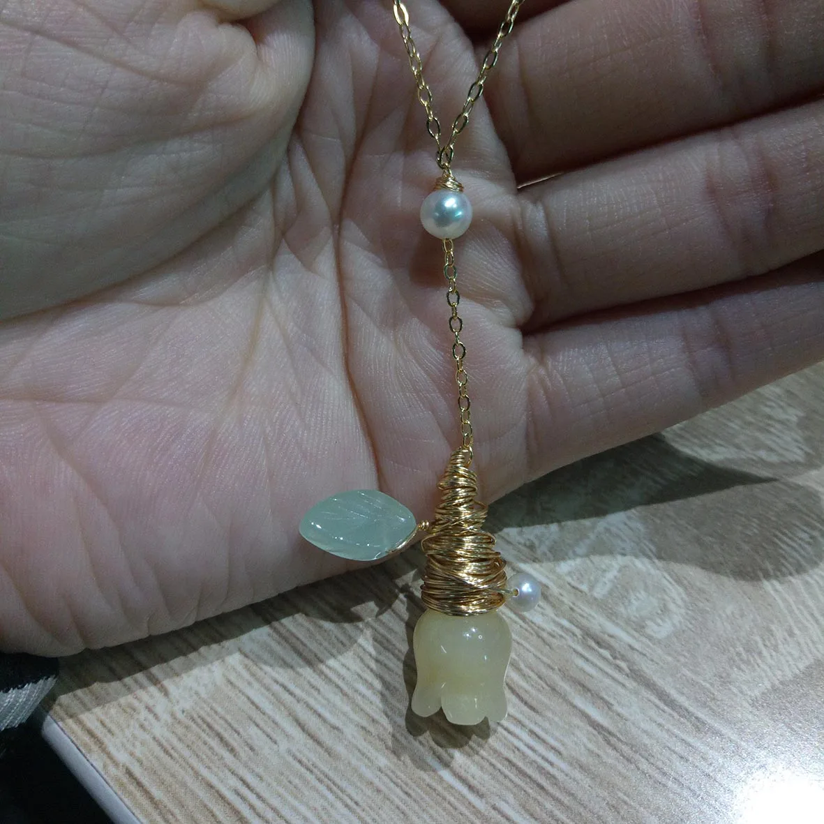 

Женское ожерелье из серебра 925 пробы, с пресноводным жемчугом и нефритом