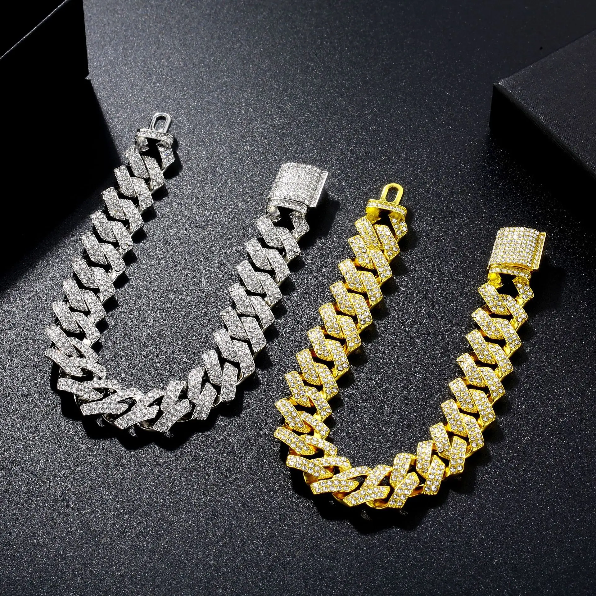 

Men's full Diamond Bracelet 14K Gold Plated locomotive cool domineering Bracelet