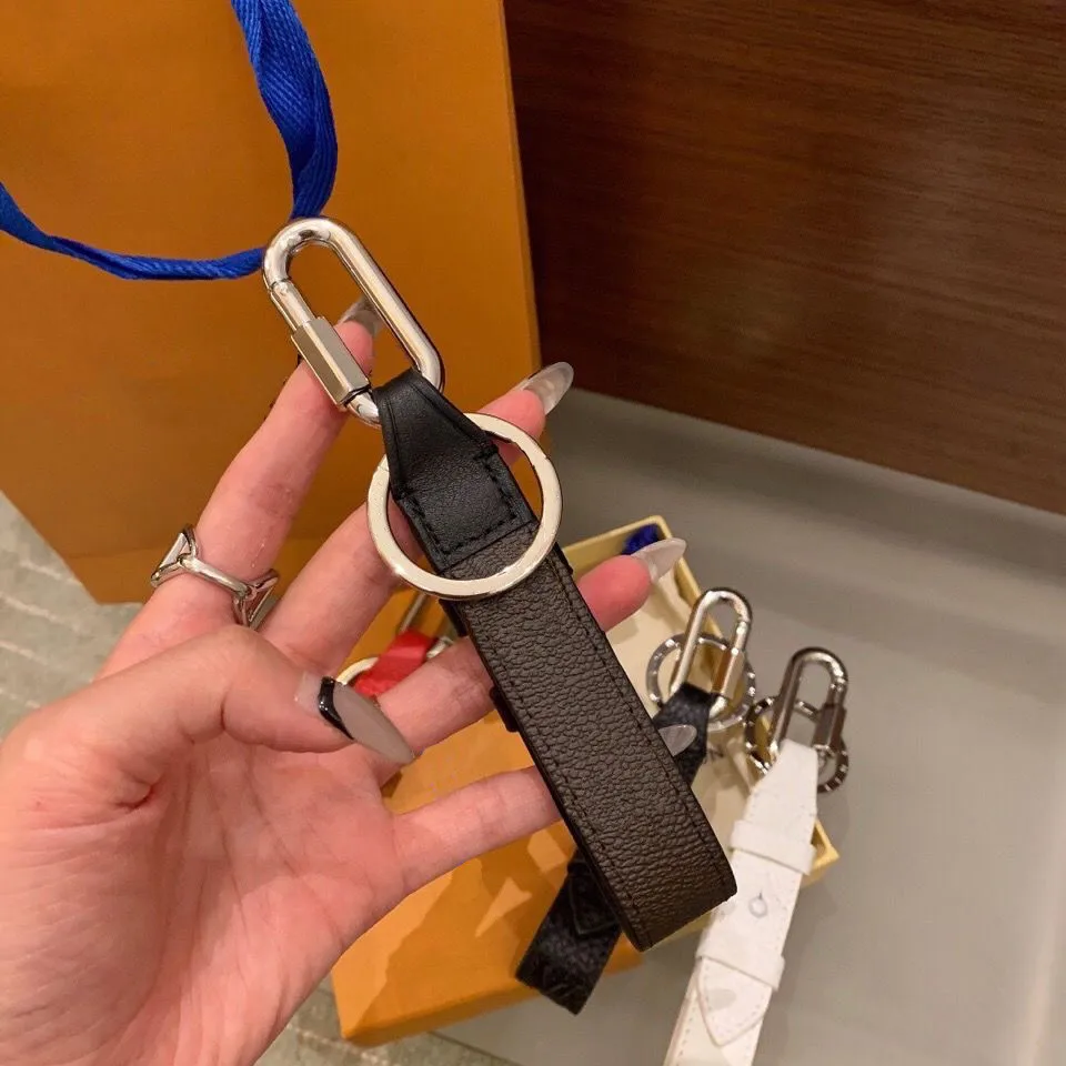 

2020 New Luxury Brown Old FlowerSpell Leather Color Bean Keychain High-Quality Leather Bag Pendant With A Full Set Of gift Boxes