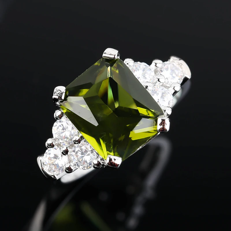 

Classic Square Green Crystal CZ Rings Luxury Jewelry Couples Wedding Engagement Rings for Women Girlfriend Best Gift Wholesale