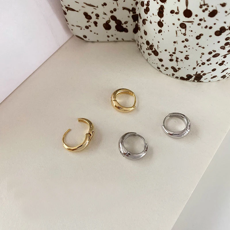 Серьги-гвоздики круглые металлические в стиле панк/хип-хоп | Украшения и