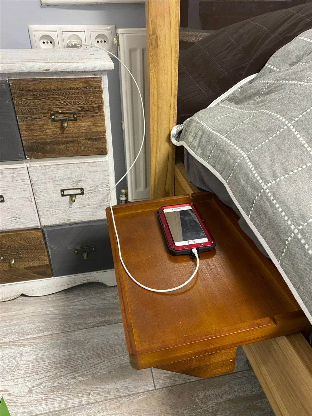 Prezzo Letto In Legno Comodino Mobile Rack Dormitorio Per La Casa Mobili Per Camera Da Letto Comodino Telefono Da Tavolo Tablet Supporto Per Computer Vassoi Di Stoccaggio