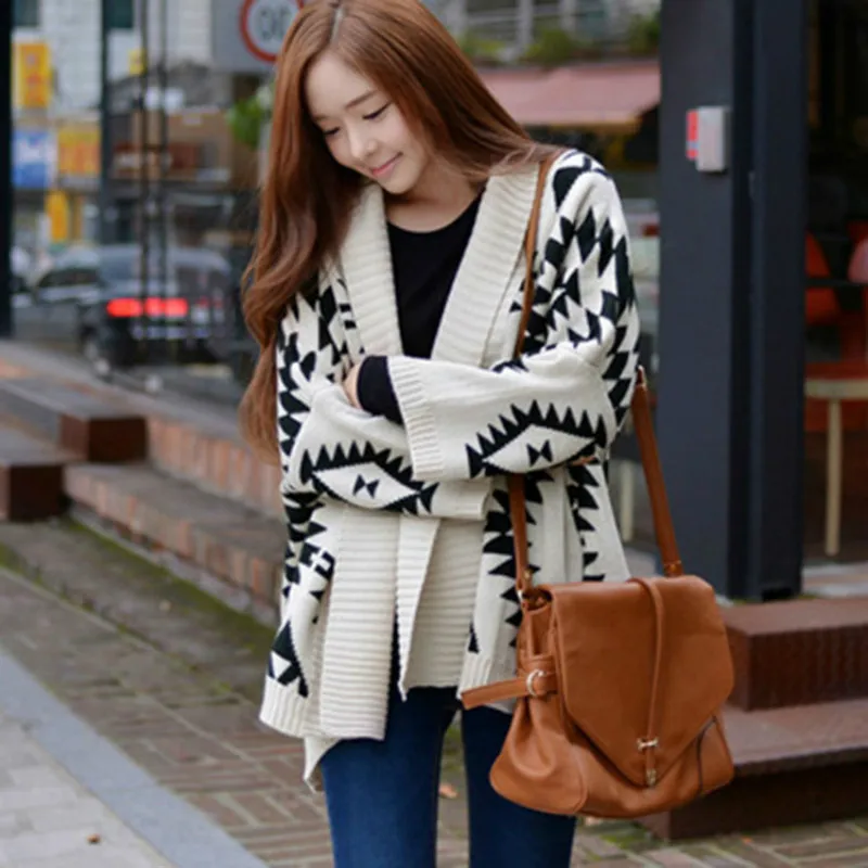 Вязаное пальто Свободный кардиган с большими лацканами и геометрическим узором