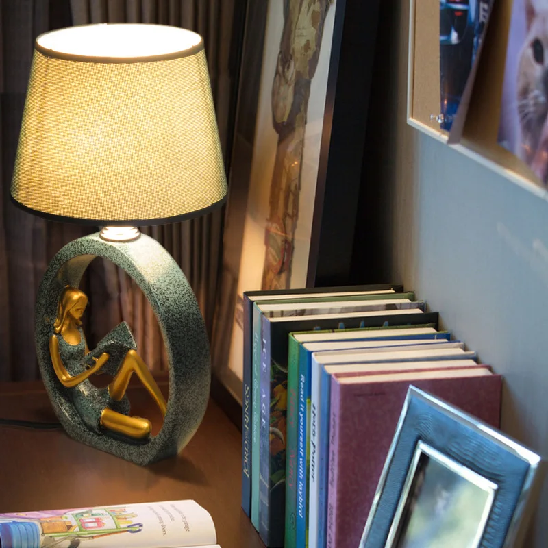 Дамские настольные лампы из смолы для чтения прикроватная лампа спальни теплая