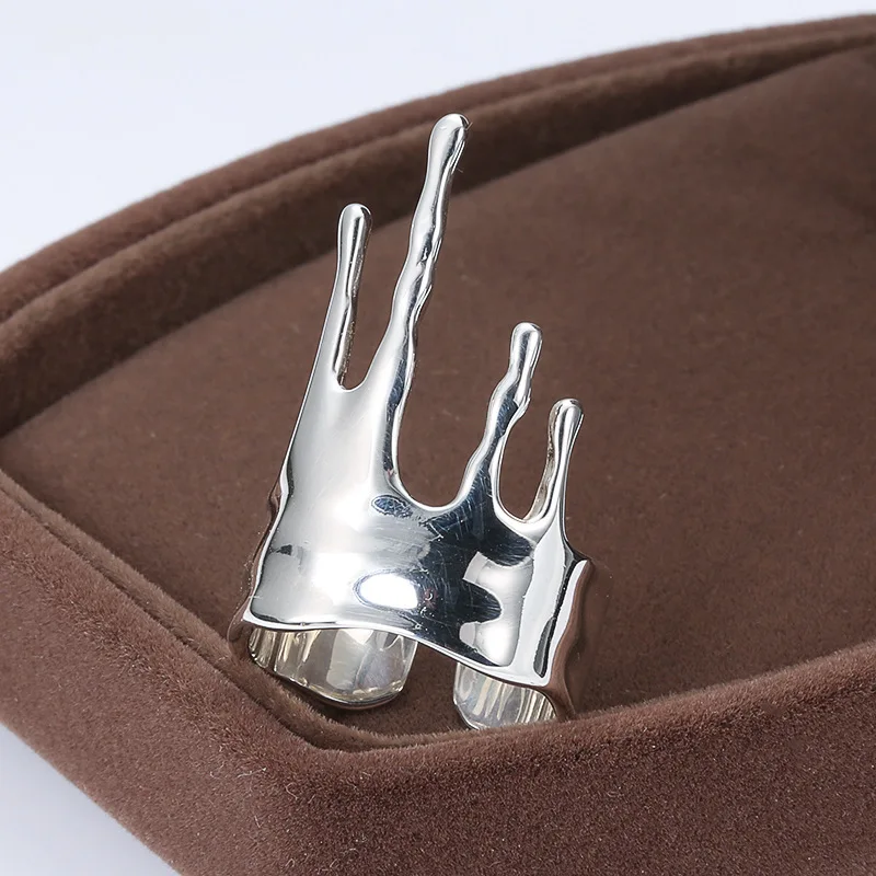 

Hot Selling European and American Fashion Retro 925 Silver Pure Silver Ring Natural Wind Open Couple Ring Crown Exaggerated