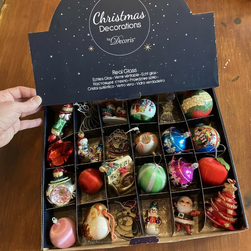 

Vintage Traditional Christmas Tree Baubles Decorations Bundle, Great Conditions