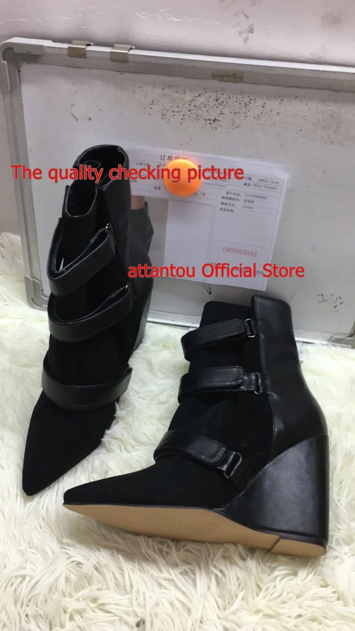 Женские Модельные ботильоны с острым носком кожаные ботинки на танкетке модные