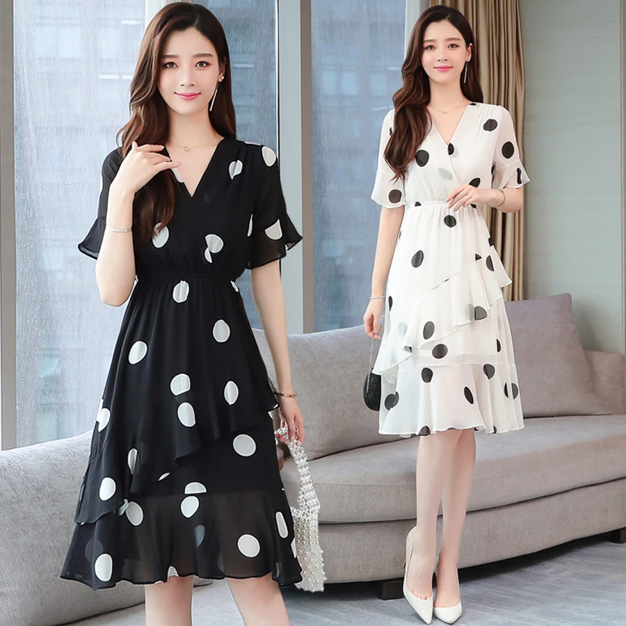 Женское шифоновое платье в горошек элегантное белое винтажное миди с оборками